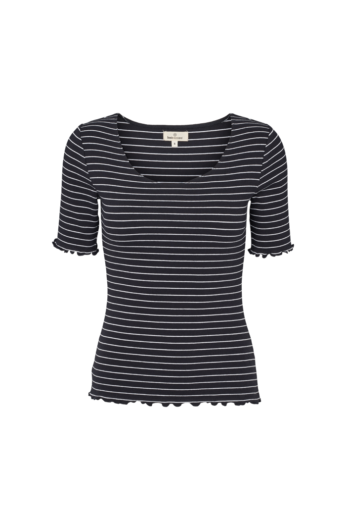 Basic Apparel Ludmilla Scallop Tee SS T-shirts 703 Black / bright white