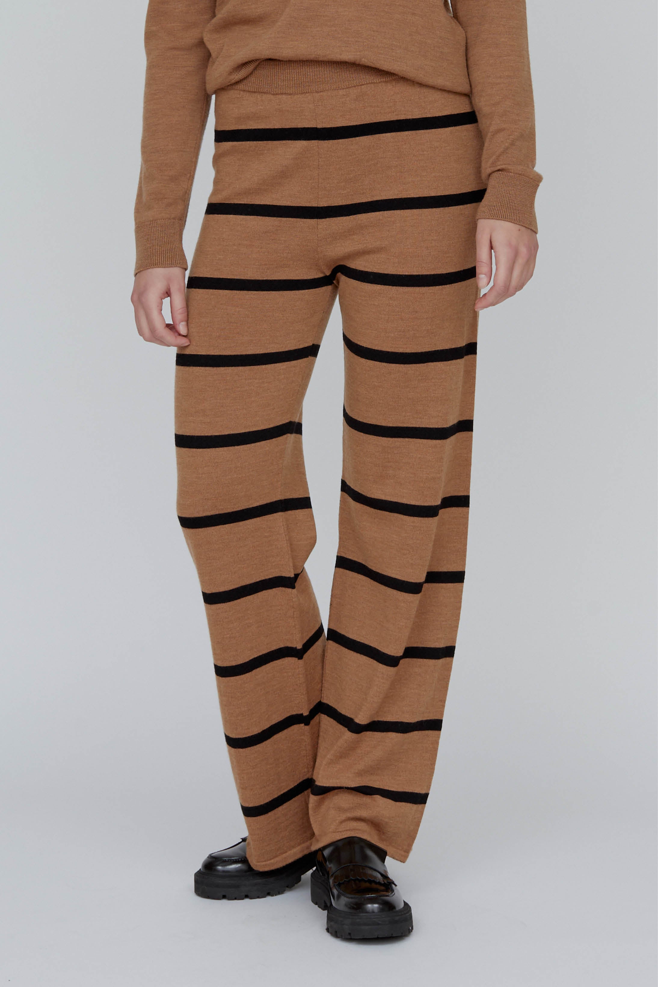 Basic Apparel Vera Wide Pants Bukser 636 Apple Cinnamon / Black